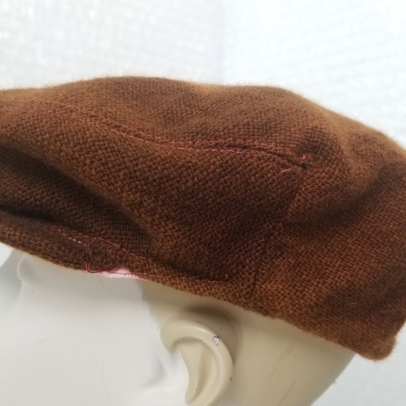 SOLD Vintage Irish Donegal handwoven tweed flat cap - Picture 4 of 15